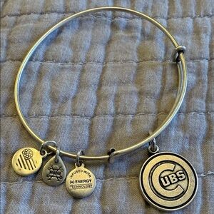 Alex and Ani Silver MLBP 2016 CUBS Charm Bracelet